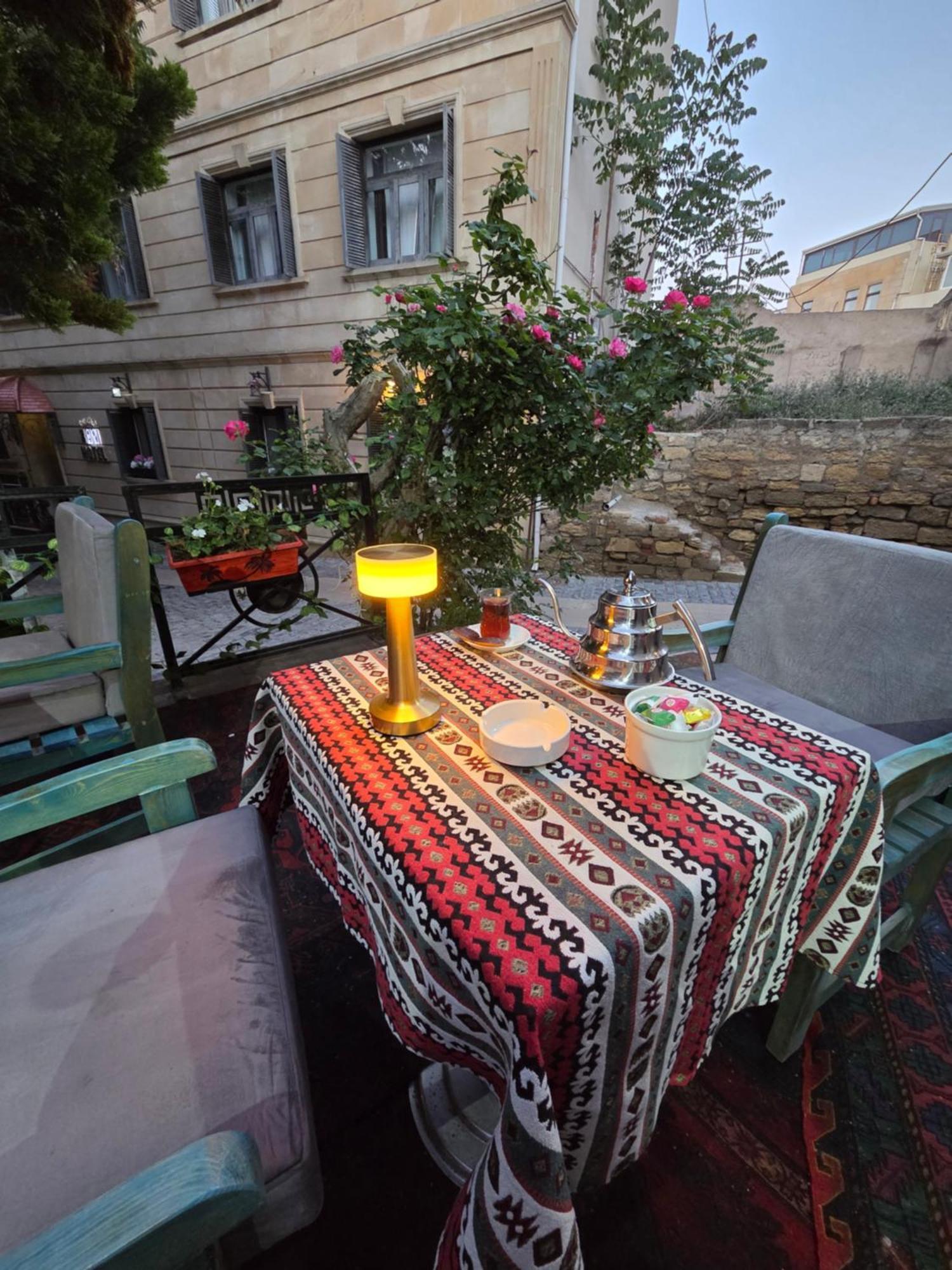Chambers Old City Hotel Baku Eksteriør billede